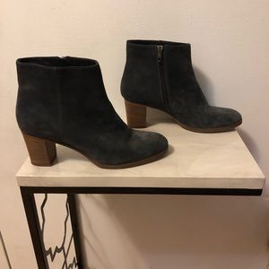 J. Crew Aggie Navy Suede Ankle Boots Size 9